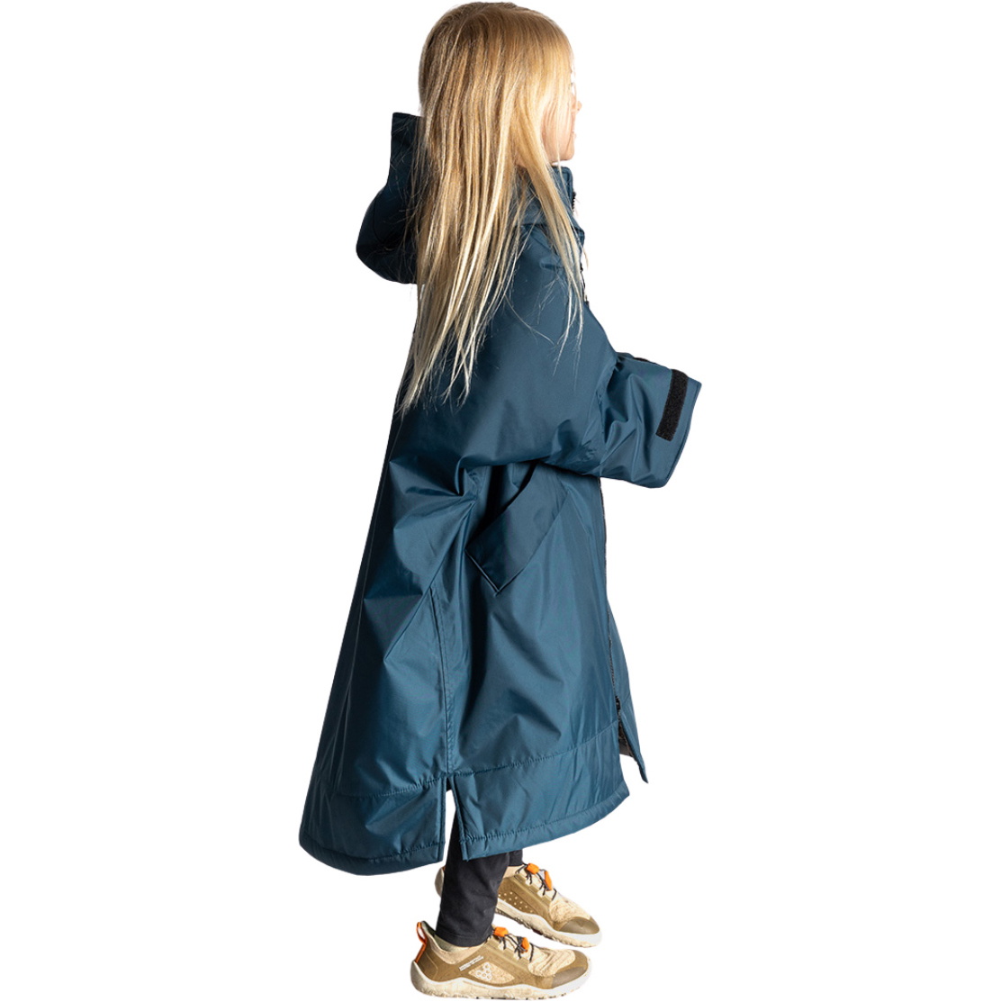 2026 Dryrobe Junior Advance Long Sleeve Changing Robe V3KSLSDA - Deep Sea Blue Sand Camo